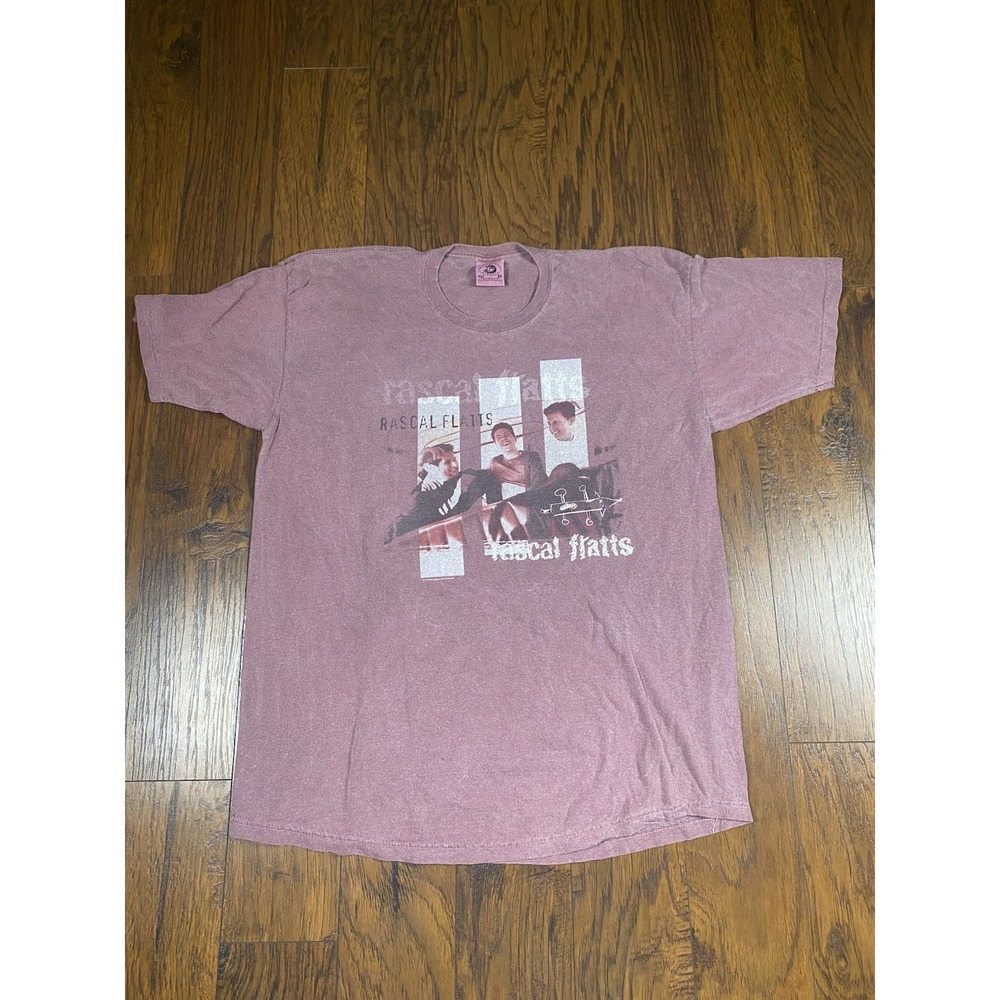 Vintage Rascal Flatts 2001 On Tour Graphic T-Shirt XL Mauve Anvil Pigment Dye